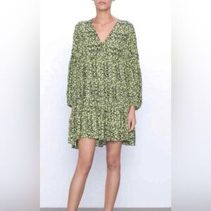 Zara Floral Black Green V-Neck Long Sleeve Flowy Oversized Tiered Mini Dress